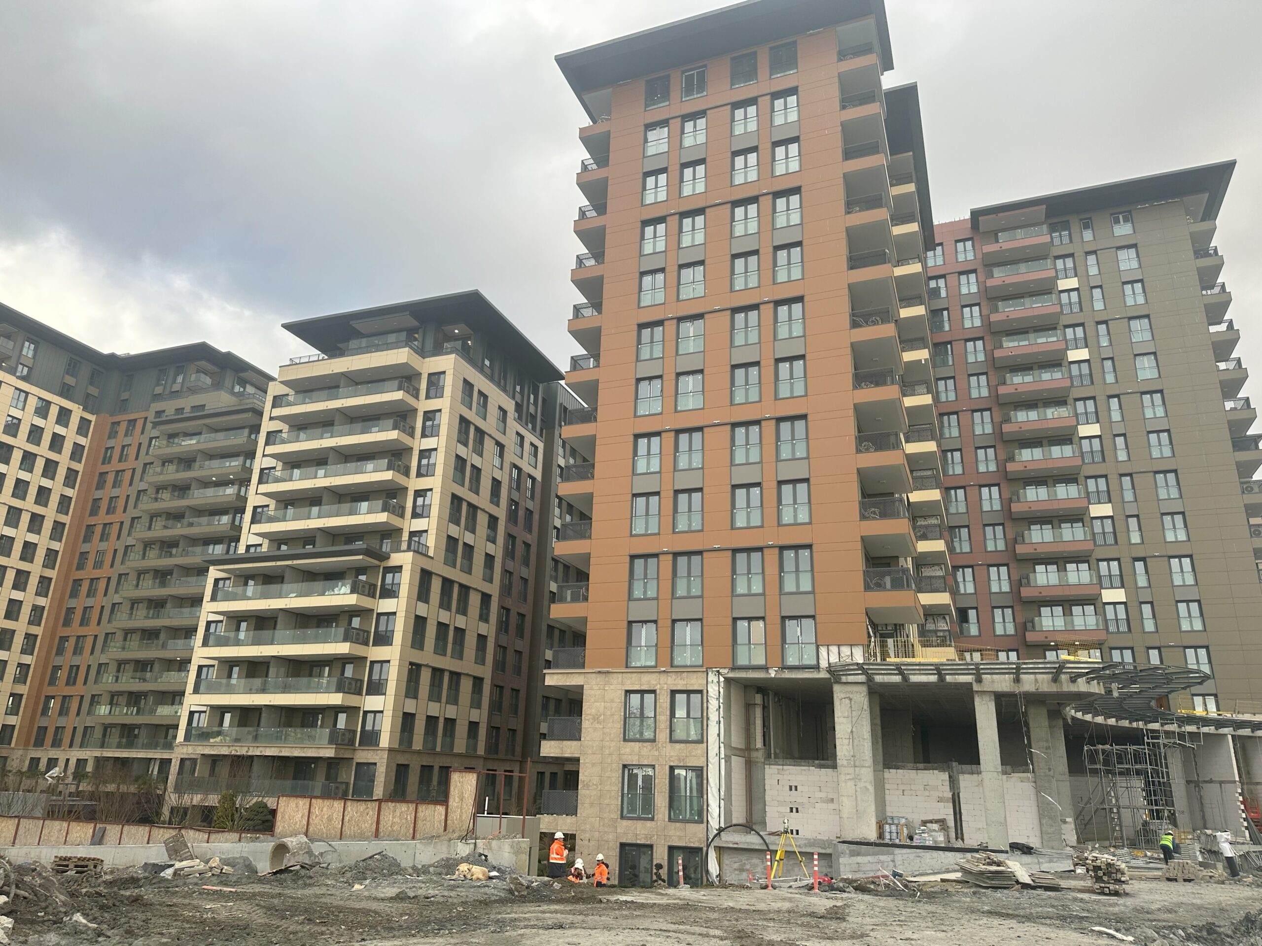 zeytinburnu seyitnizam Akzirve Topkapı 29 satılık kiralık daireler ve ev fiyatları